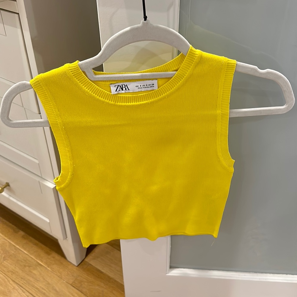 Zara yellow crop top